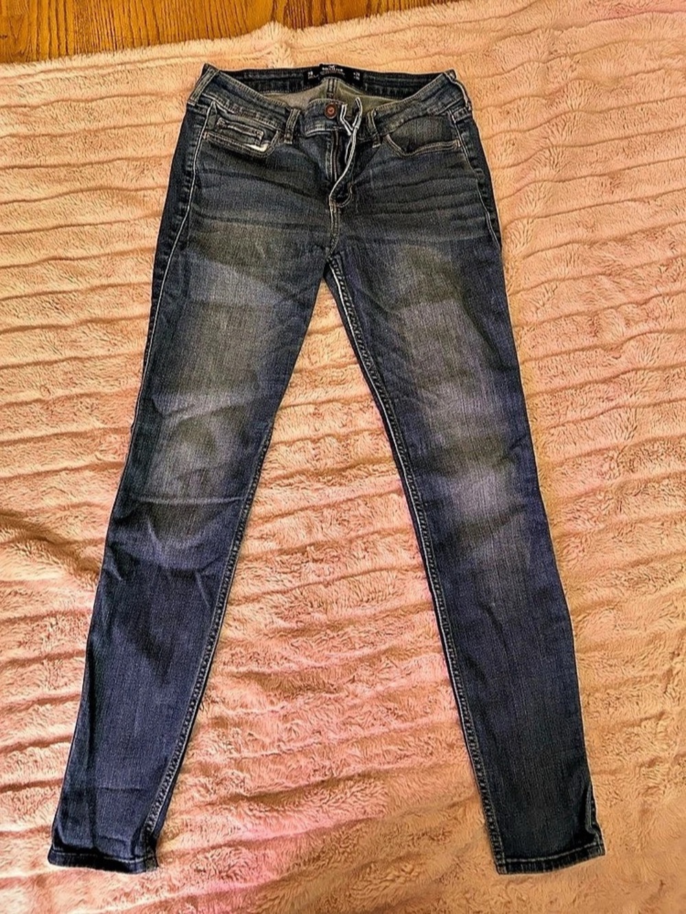 Hollister Low-Rise Super Skinny Jeans Blue Size 28
